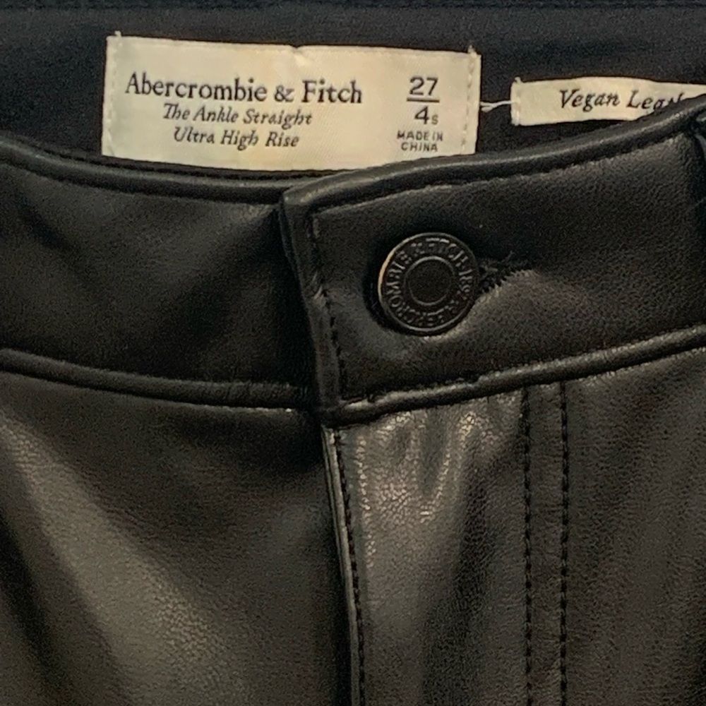Abercrombie & Fitch Black Straight Ankle Leg faux pant with Sleek Finish - Picture 5 of 14